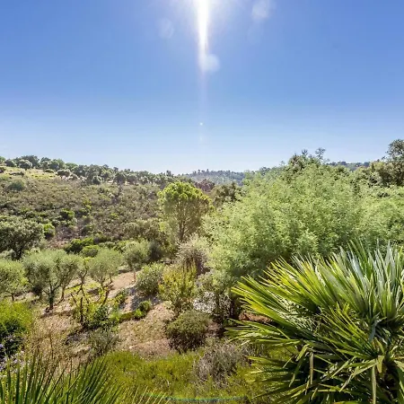 Villa 3 Chambres Avec Piscine Privee, Veranda Et Jardin Pres Des Plages - Fr-1-768-16 *